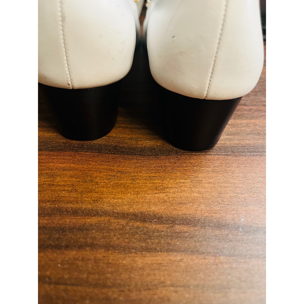 Salvatore Ferragamo White Leather Vara Bow Heels Pumps Women's Size 9
